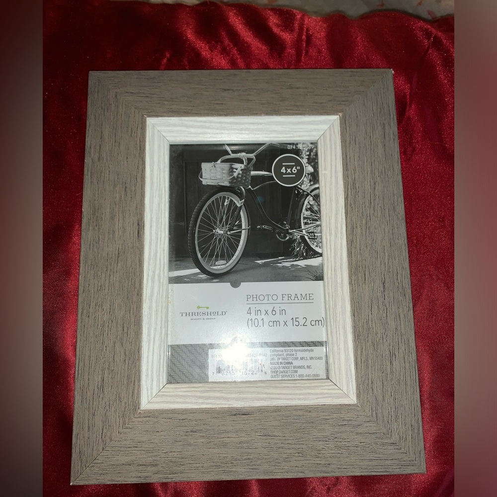Threshold 4x6 grey frame nwt